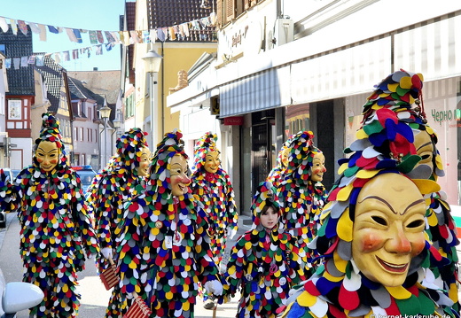 25-03-03-innenstadt-forum-rosenmontag-012