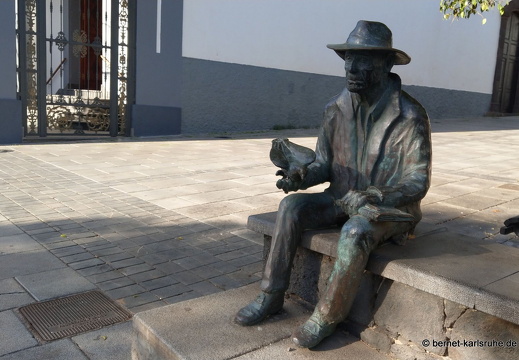 23-11-07-pdr-skulptur-