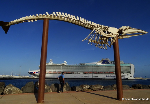 23-11-16-pdr-hafen-skulptur-