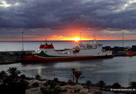 23-11-24-pdr-strand-001