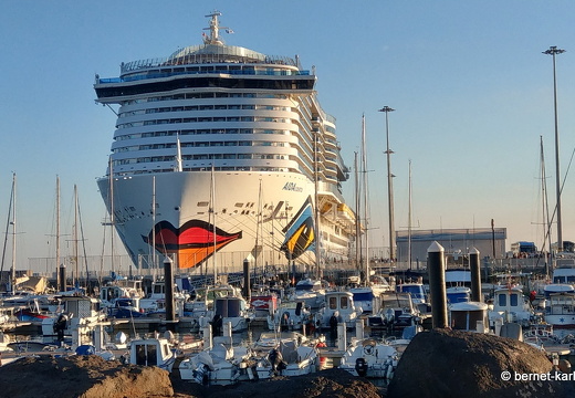 23-11-28-pdr-hafen-aida cosma-015