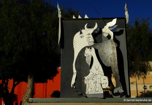 23-11-29-pdr-picasso-guernica-002