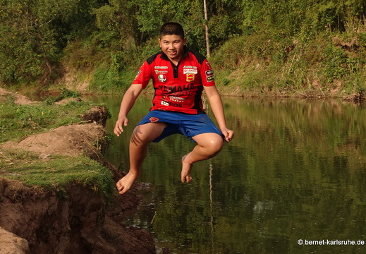 15-02-10-luangnamtha-kinder am tha-030