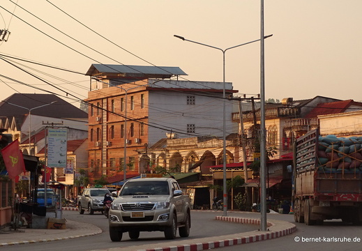 15-02-15-oudomxai-226