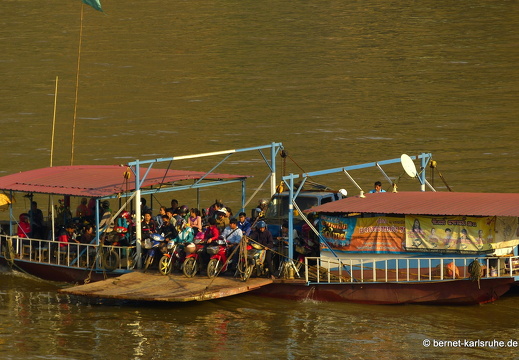 15-02-27-luangprabang-026