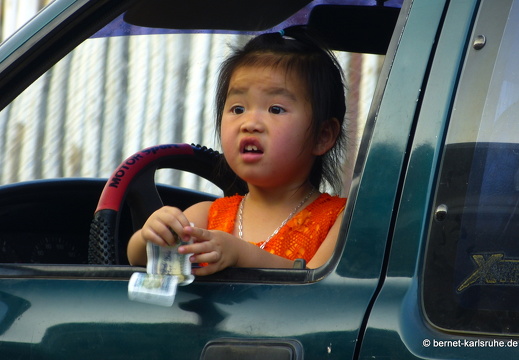 15-02-27-luangprabang-335