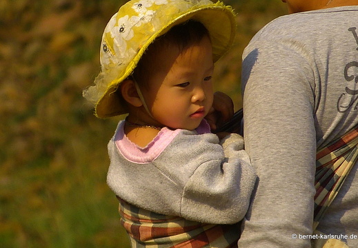 15-02-28-luangprabang-kirmesplatz-006