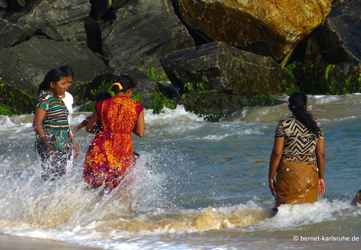 14-02-23-tangalle-am strand-060