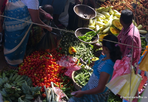 14-02-28-weligama-markt-070