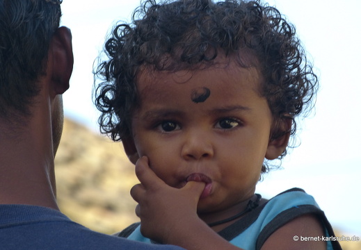 14-03-04-weligama-markt-043