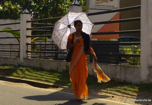 14-03-04-weligama-markt-058