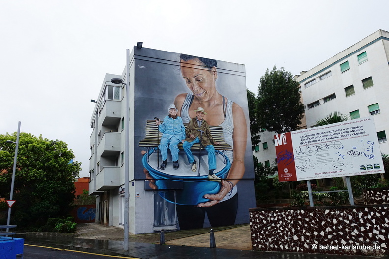 22-11-25-la laguna-av trinidad-wandmalerei-graffito-026.JPG