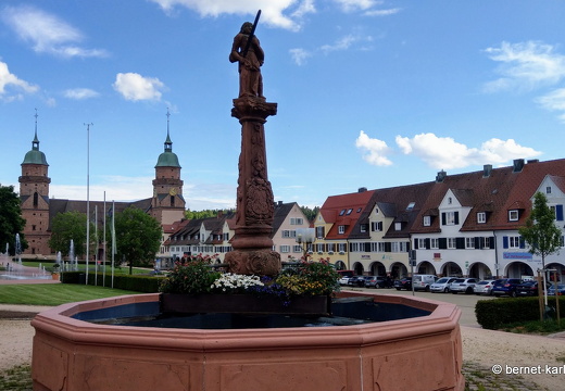 22-06-01-freudenstadt-zentrum-marktplatz-004