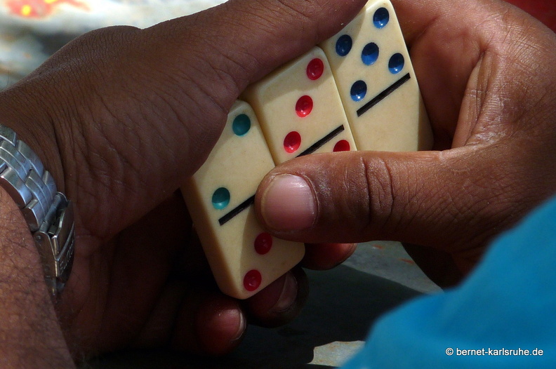 11-11-02-grandbaie-dominospiel-204.JPG