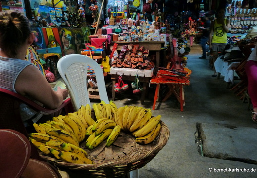 12-12-04-masaya-markt-345