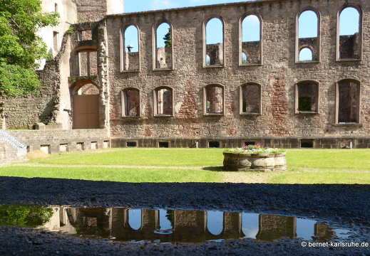 12-07-09-graf-rhena-weg-frauenalb-klosterruine-047