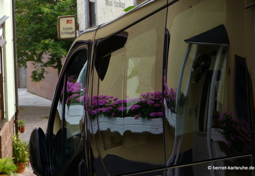 12-08-29-bad-wildbad-auto-spiegelung-289