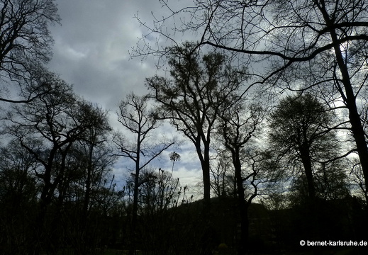 13-04-17-durlach-schlossgarten-054
