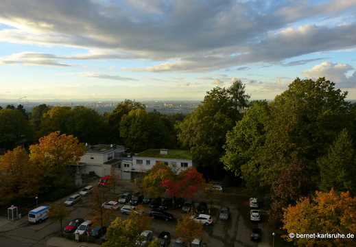 13-10-10-parkplatz-bergwaldsiedlung-016
