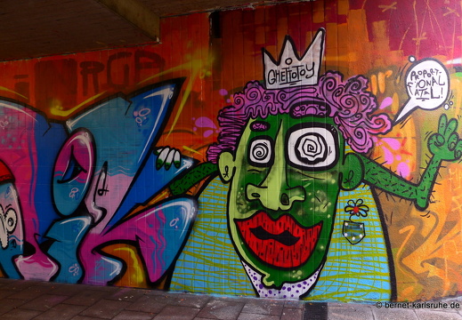 13-10-24-alb-graffitis-022