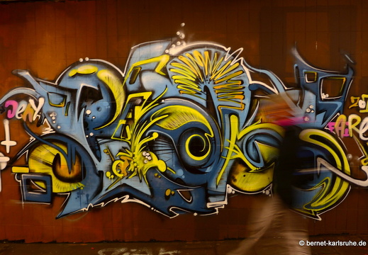 13-10-24-alb-graffitis-025