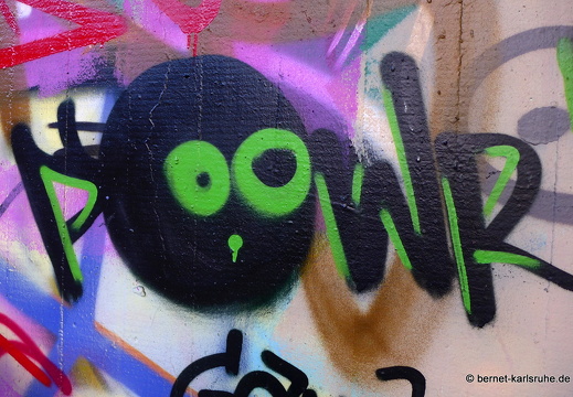 13-10-24-alb-graffitis-045