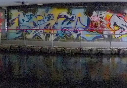 13-10-24-alb-graffitis-060