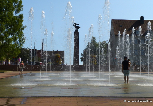 21-08-21-freudenstadt-marktplatz-fontainen-venus-001