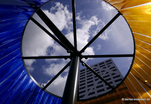 16-07-06-am centraal-polylesterkunst-108