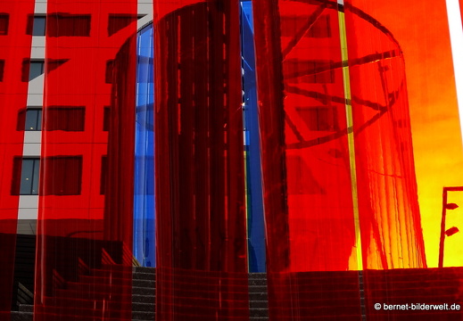 16-07-07-am centraal-polylesterkunst-030