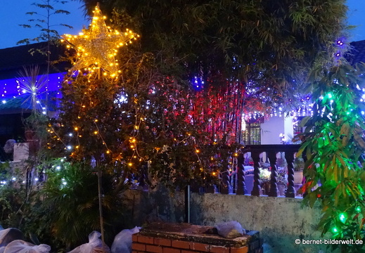 16-12-22-melaka-medan portugies-weihnachtsbeleuchtung-073
