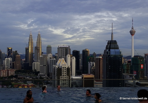 17-01-04-kl-regalia-37og-070