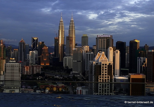 17-01-04-kl-regalia-37og-084