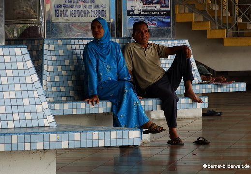17-01-27-kamunting-busbahnhof-006