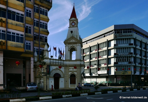 17-01-28-taiping-city-chinesisches neujahr-081 Linienkorrektur