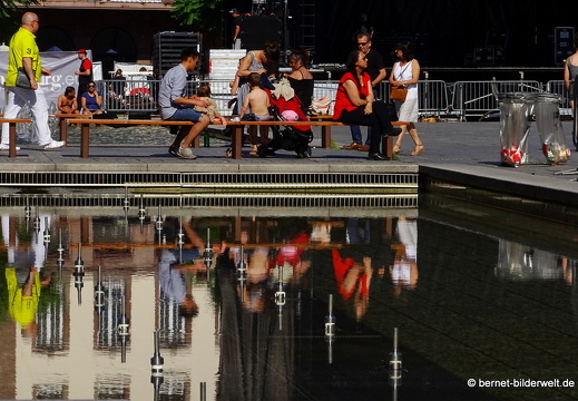 17-06-19-strasbourg-zentrum-nachmittag-kleber-