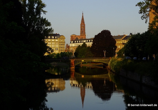 17-06-20-strasbourg-sonnenaufgang-ill-muenster-001
