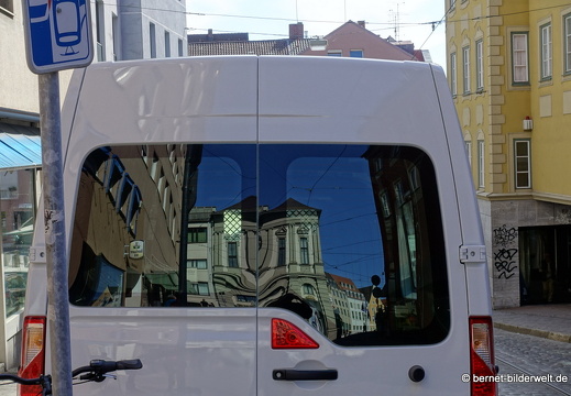 18-05-07-augsburg-spiegelung-001