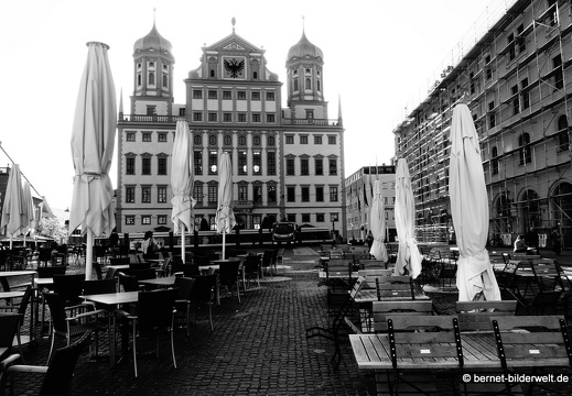 18-05-09-augsburg-rathausplatz-012