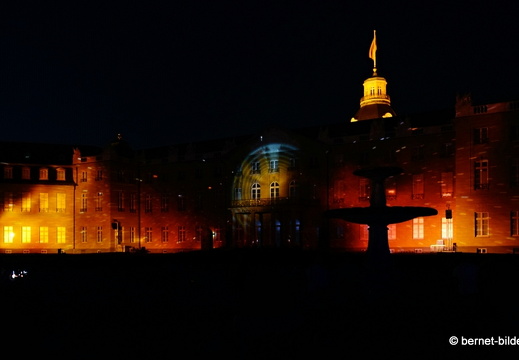 19-08-26-schlosslichtspiele-our only blue one-015 Linienkorrektur
