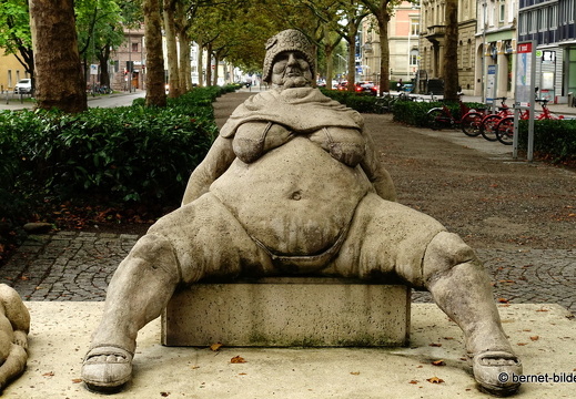 19-09-26-konstanz-laube-lenkbrunnen-002