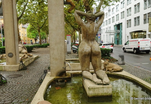 19-09-26-konstanz-laube-lenkbrunnen-019
