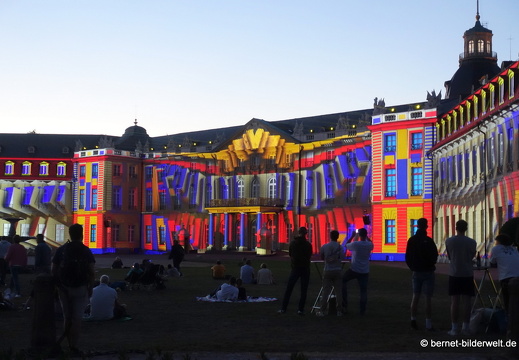 25-08-25-karlsruhe-schlosslichtspiele-077