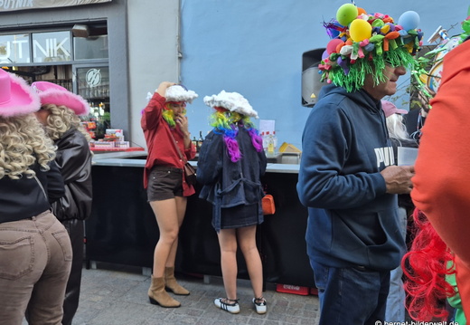 26-02-13-santa cruz-karneval-perueckenfest-peluca-157