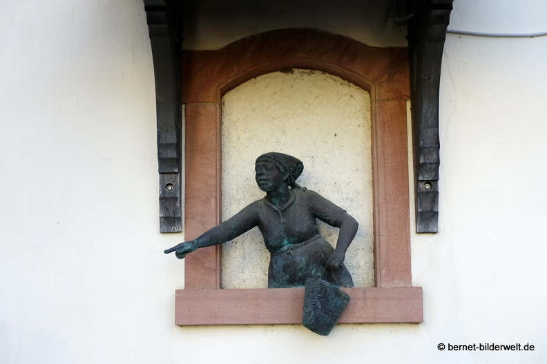 26-09-29-engen-skulptur-001.jpg