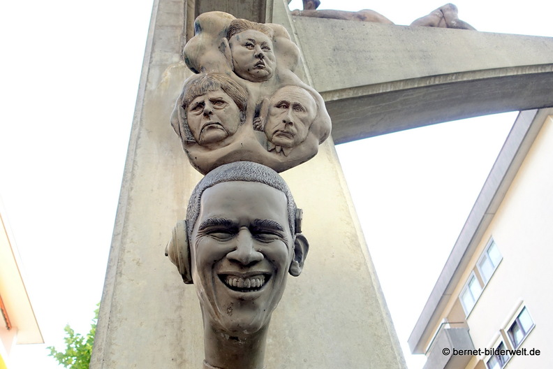 26-09-29-singen-lenk-skulptur-paradiesbaum-010.jpg